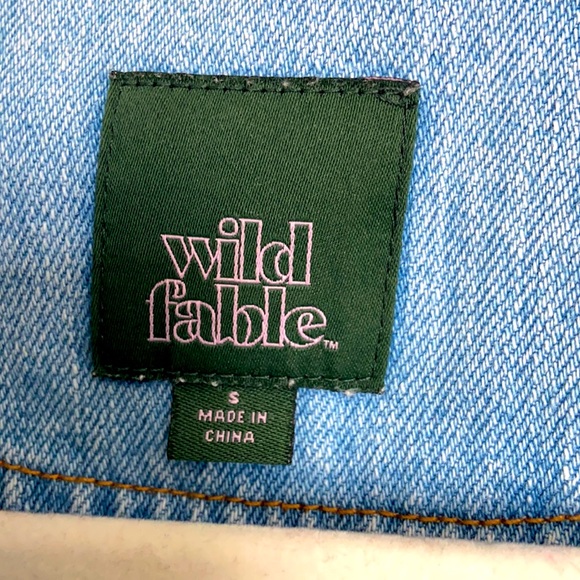 Distressed denim jacket - Picture 3 of 6